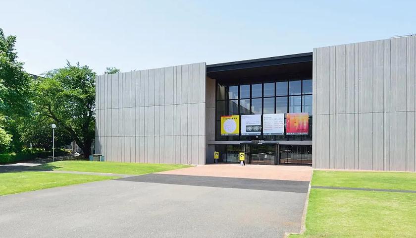 日本藝術(shù)類(lèi)語(yǔ)言學(xué)校